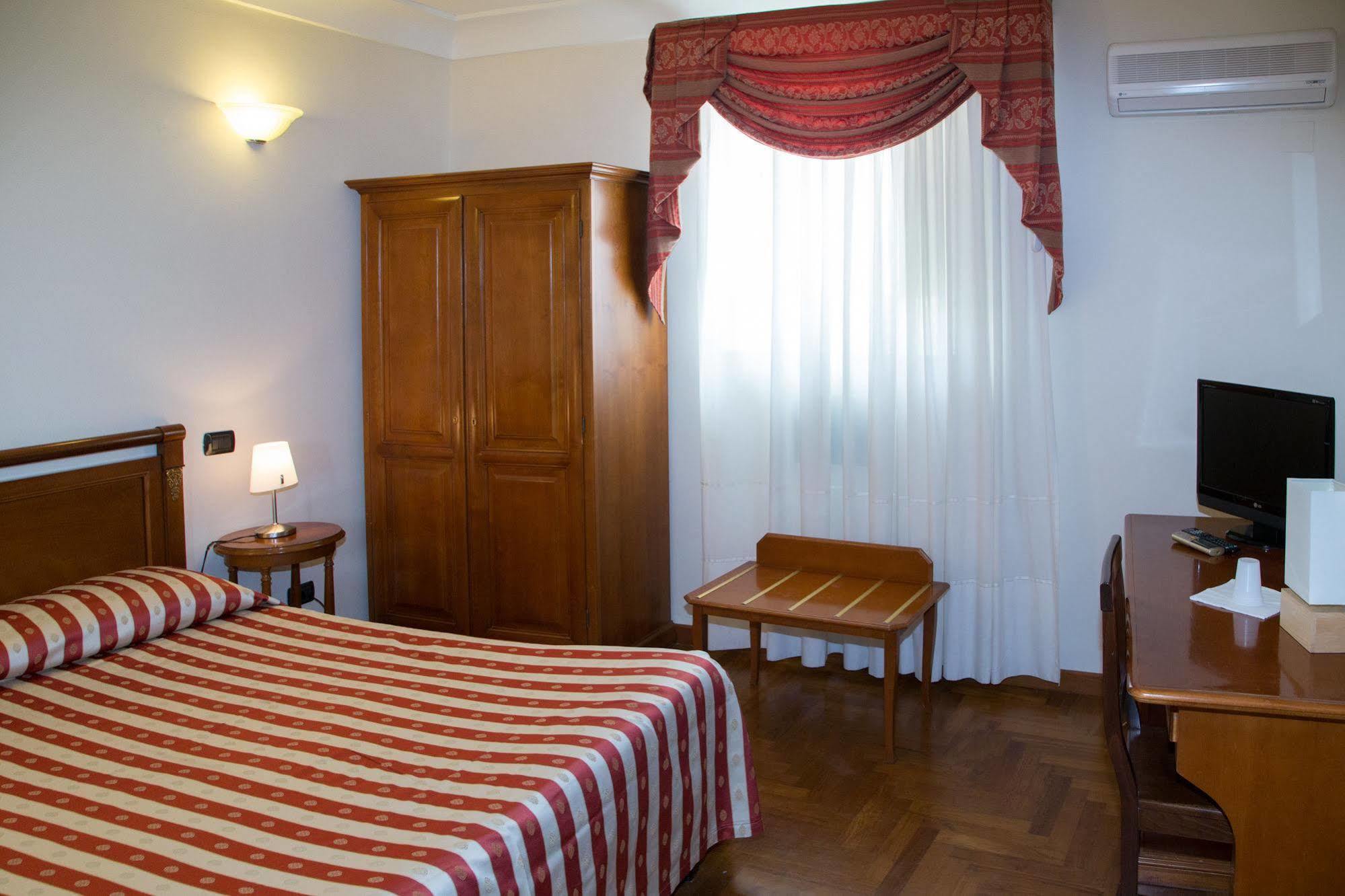 Residence Acropoli Syracuse Buitenkant foto