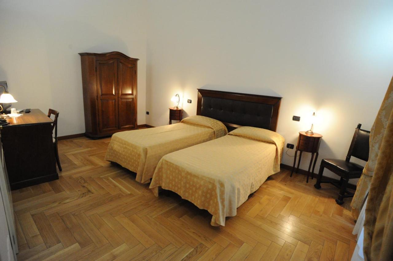 Residence Acropoli Syracuse Kamer foto